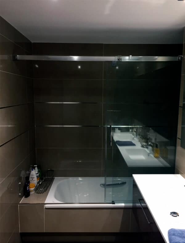 SHAWA-D10_Customers_Shower-enclosure-made-to-measure-(45)