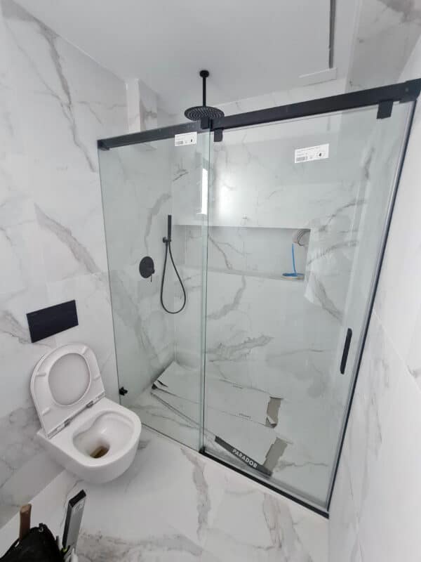 SHAWA-D10_Customers_Shower-enclosure-made-to-measure-(54)