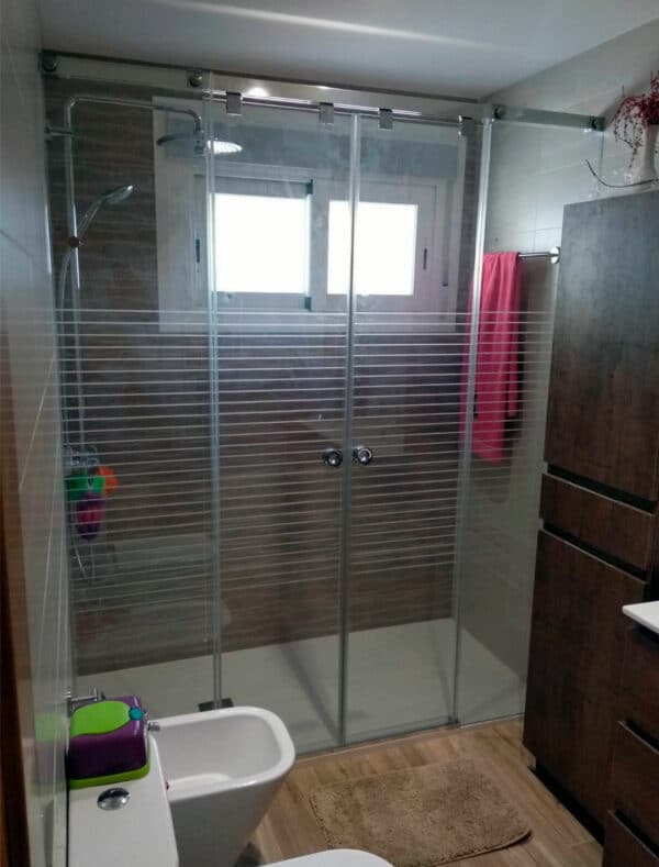 SHAWA-D25_Customers_Shower-enclosure-made-to-measure-(62)