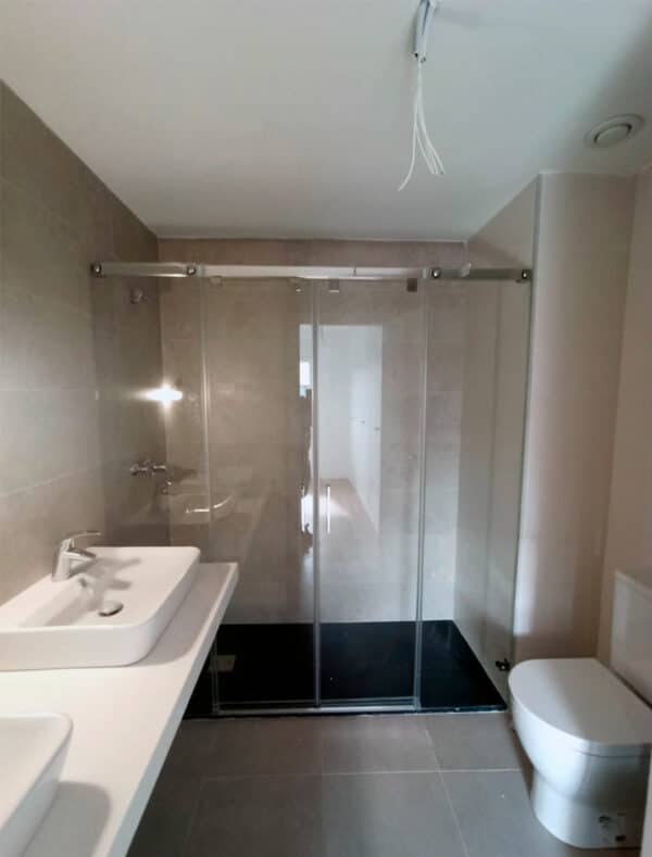 SHAWA-D25_Customers_Shower-enclosure-made-to-measure-(78)