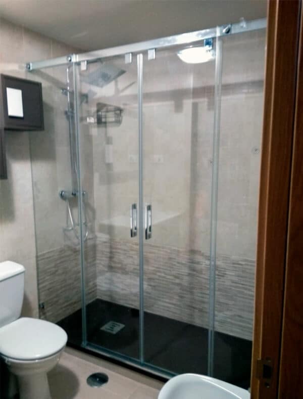 SHAWA-D25_Customers_Shower-enclosure-made-to-measure-(81)