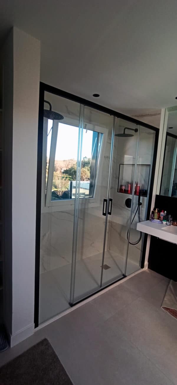 SHAWA-E25_Customers_Shower-enclosure-made-to-measure-(14)