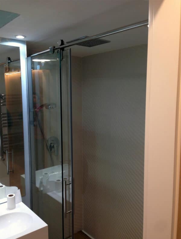 SHAWA-I10_Customers_Shower-enclosure-made-to-measure-(16)