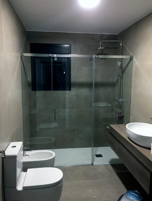 SHAWA-D22_Customers_Shower-enclosure-made-to-measure-(17)